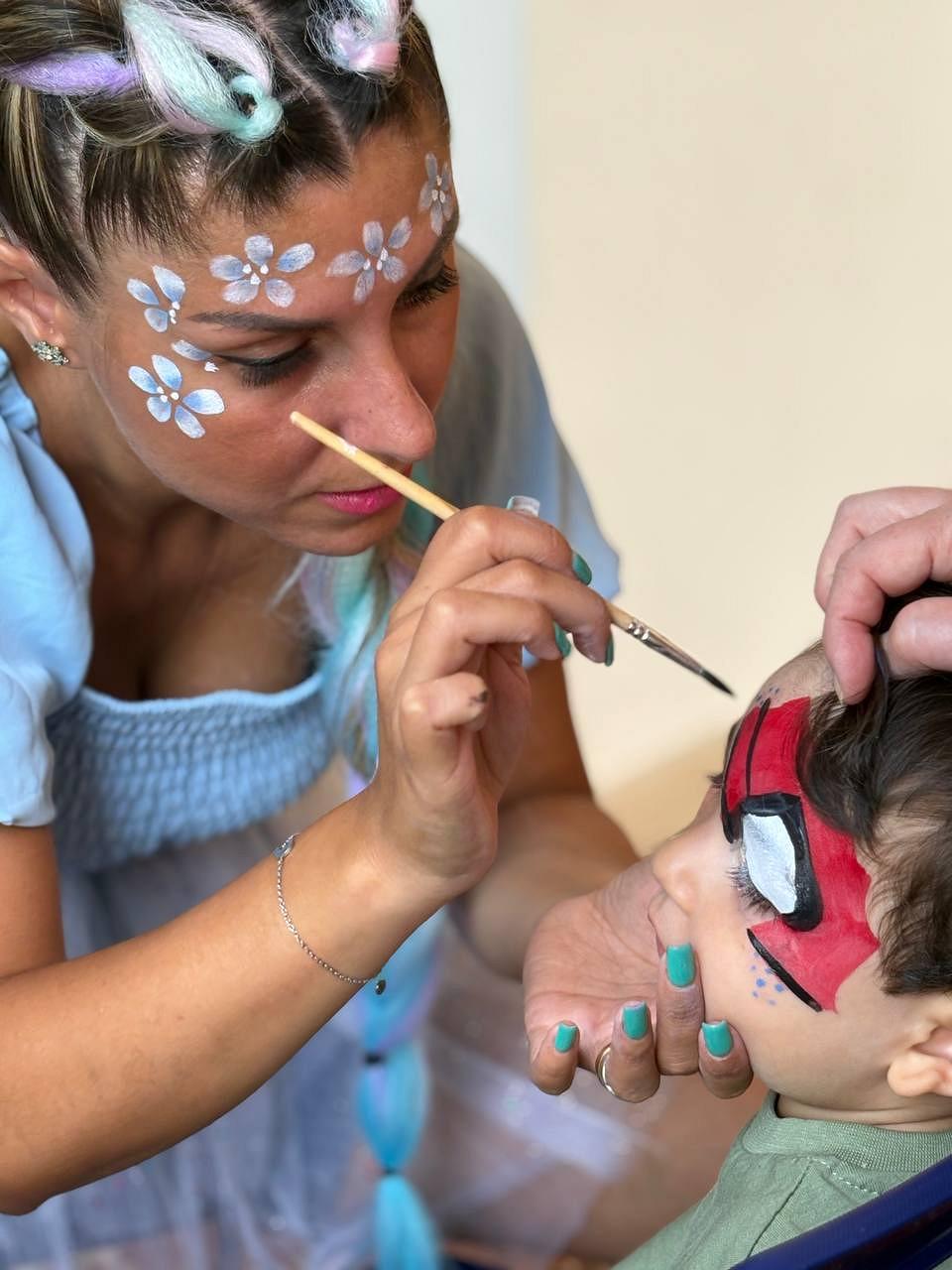 Mary Fiume Truccabimbi e bolle 