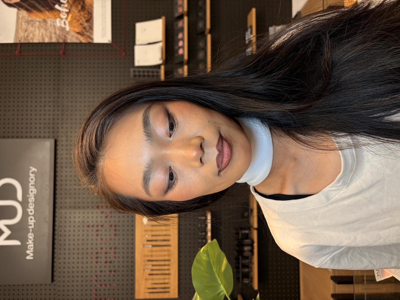 Chrome by Isha - MUA