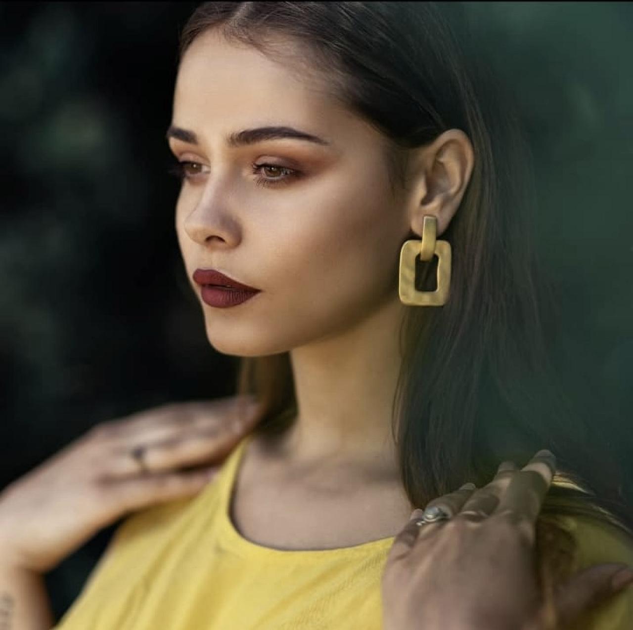 Nikol pro make-up artist