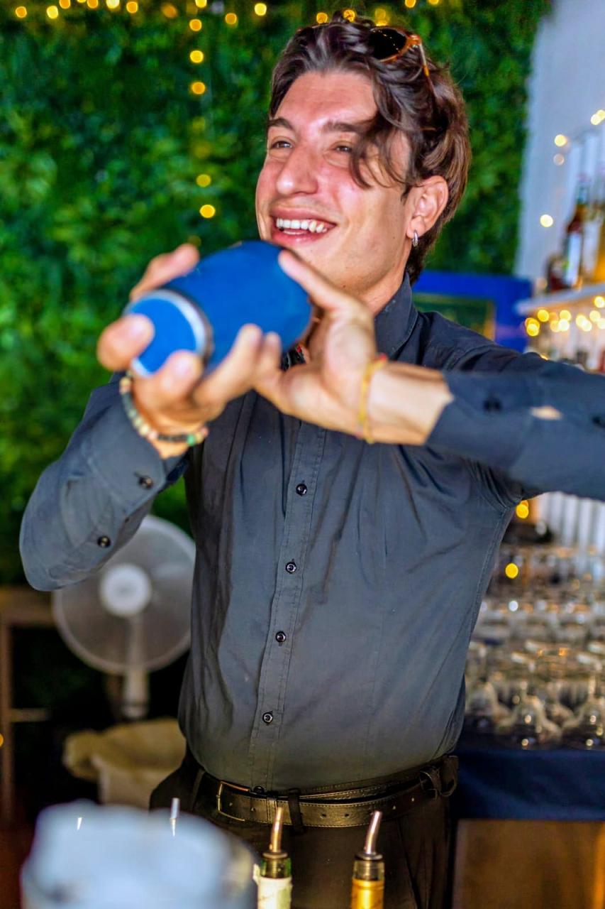 Mark Lovable Professional Bartender