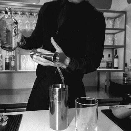 Mark Lovable Professional Bartender