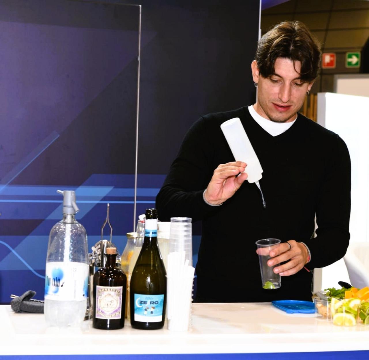 Mark Lovable Professional Bartender