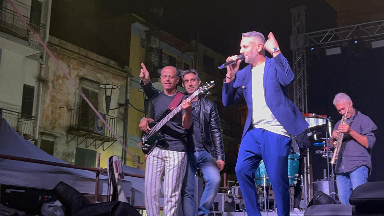 IO TORNO tribute band Gigi Finizio