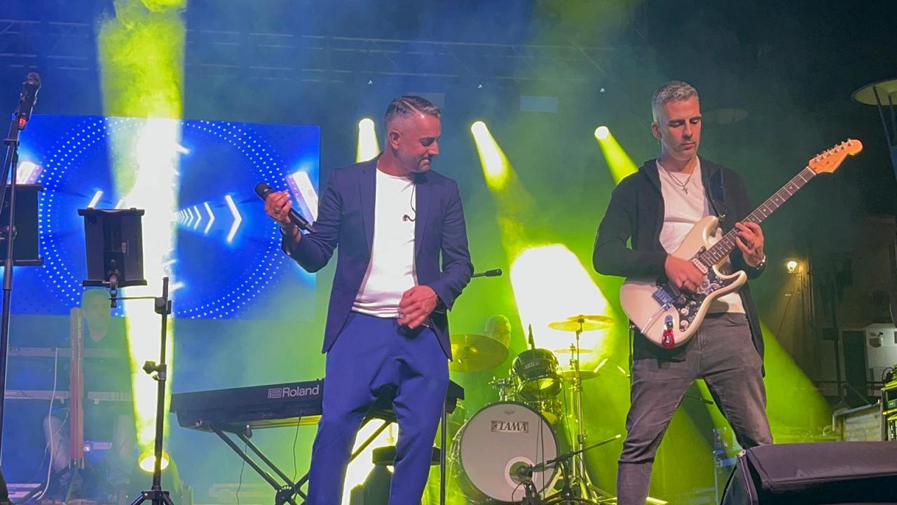 IO TORNO tribute band Gigi Finizio