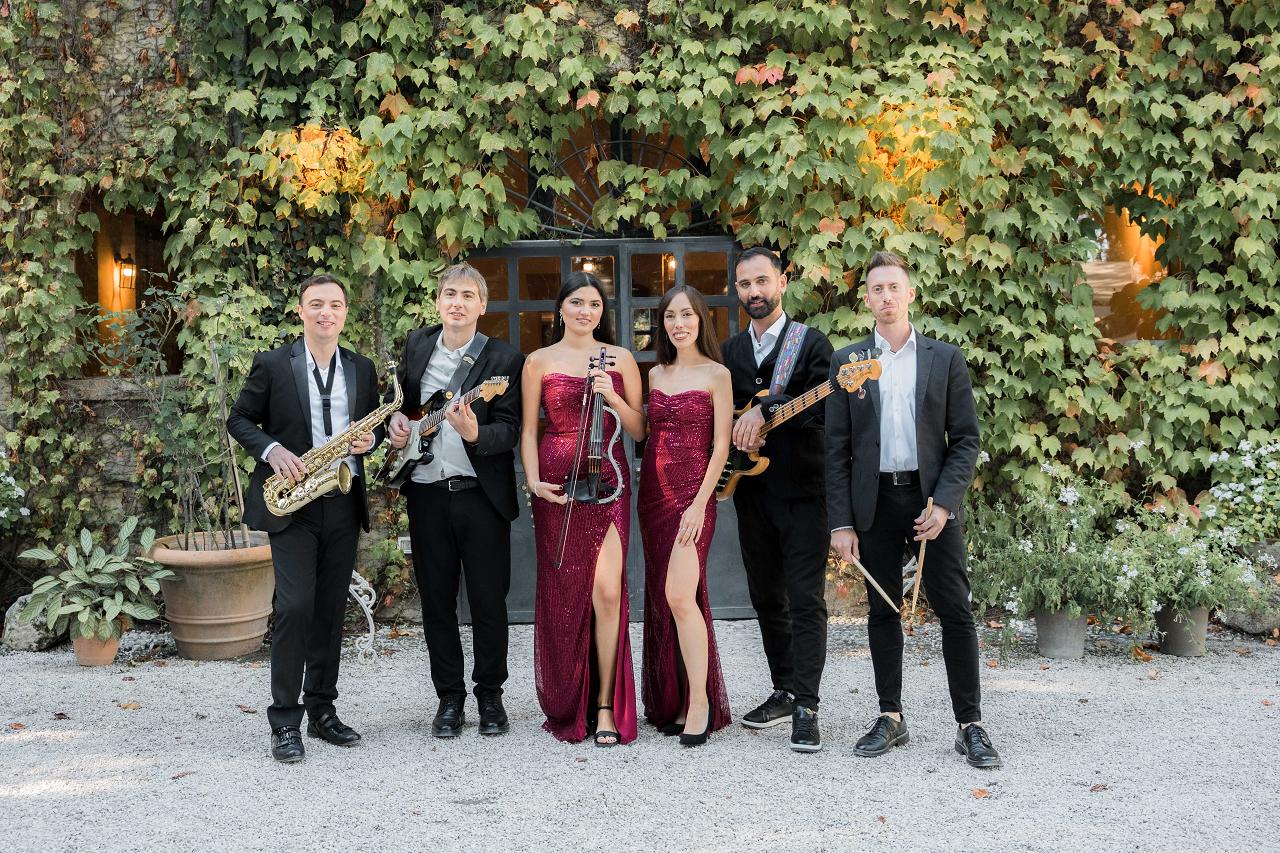 Voice of Waves - Live Music & DJ set