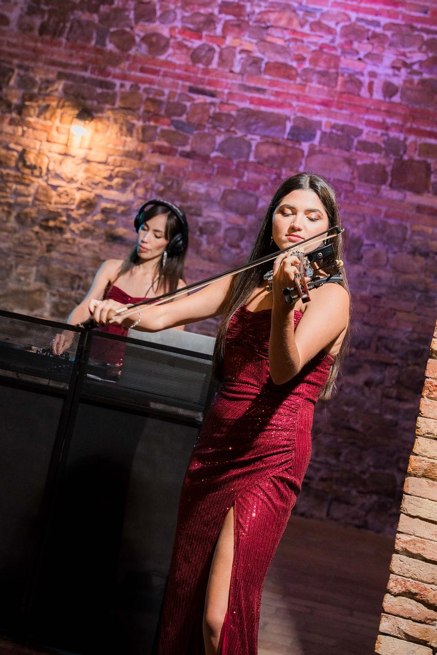 Voice of Waves - Live Music & DJ set