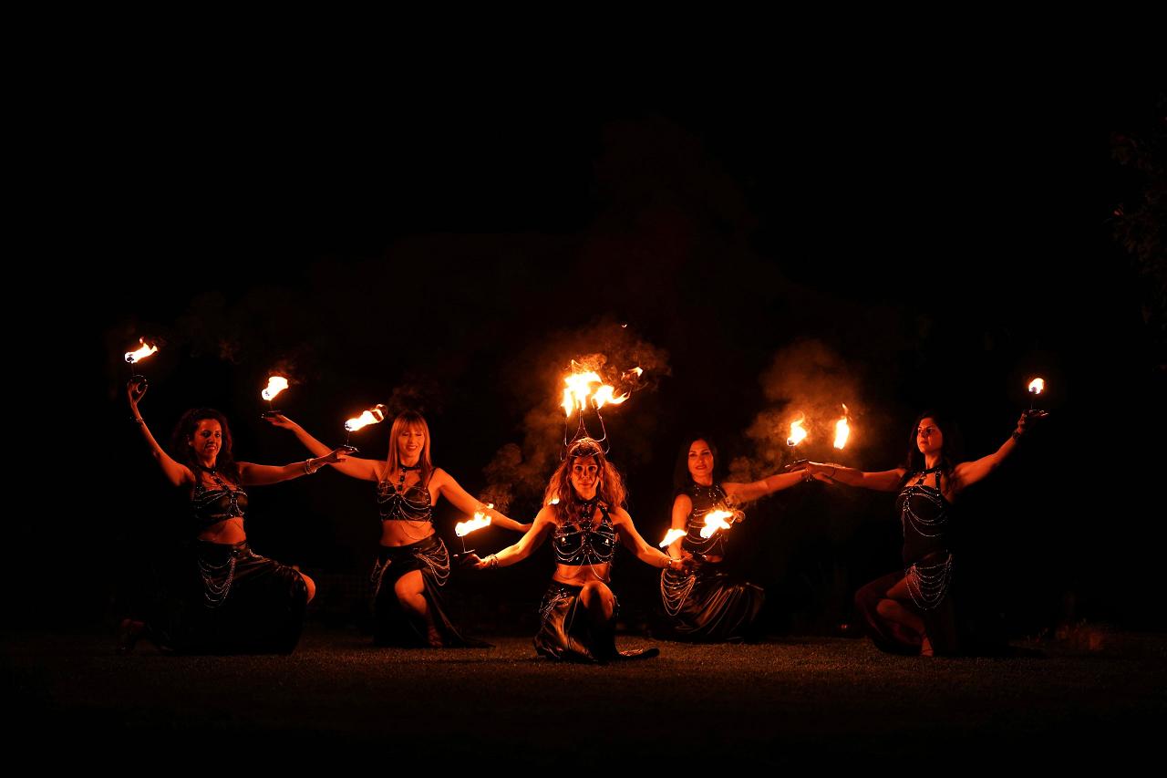Le Sirene del Nilo- Spettacoli Danza del Ventre - Danza e Fuoco- Danza nella Sfera