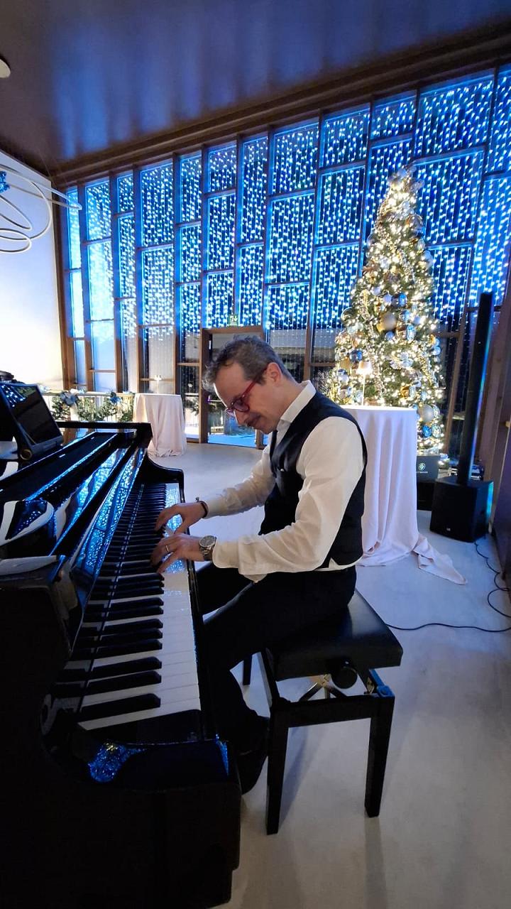 Paolo Buzzi - Pop & Emotional pianist