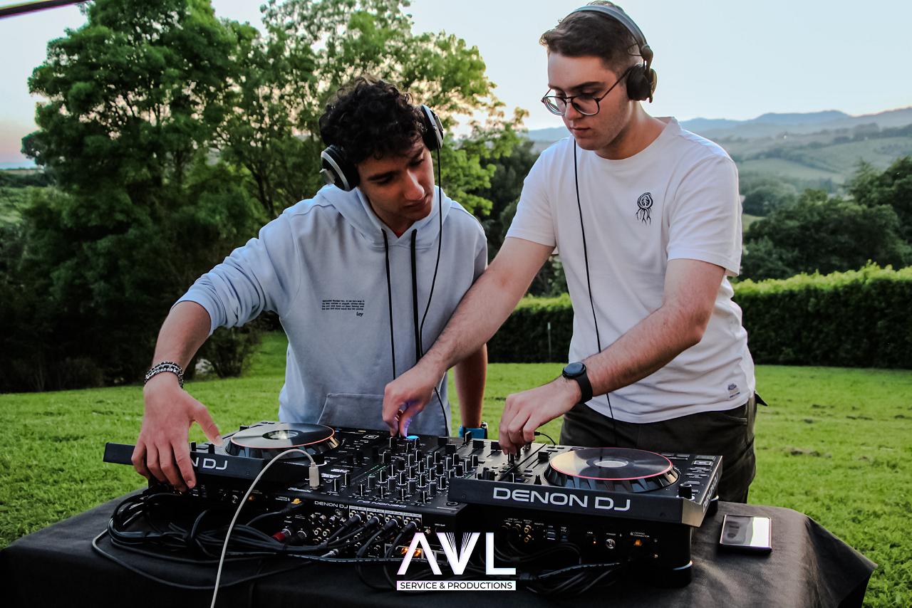 AVL Service & Productions