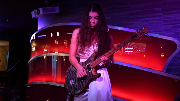 EYELIGHTS PARTY BAND