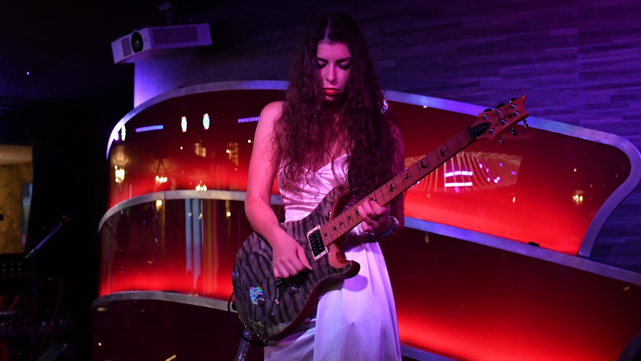 EYELIGHTS PARTY BAND