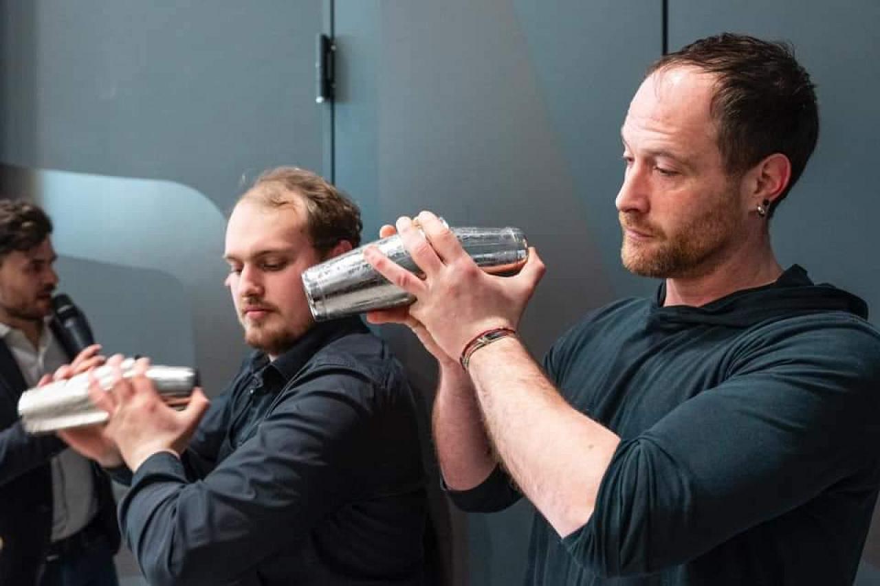 Barman a domicilio Genova | Cocktail Catering | Puzzle & Pour