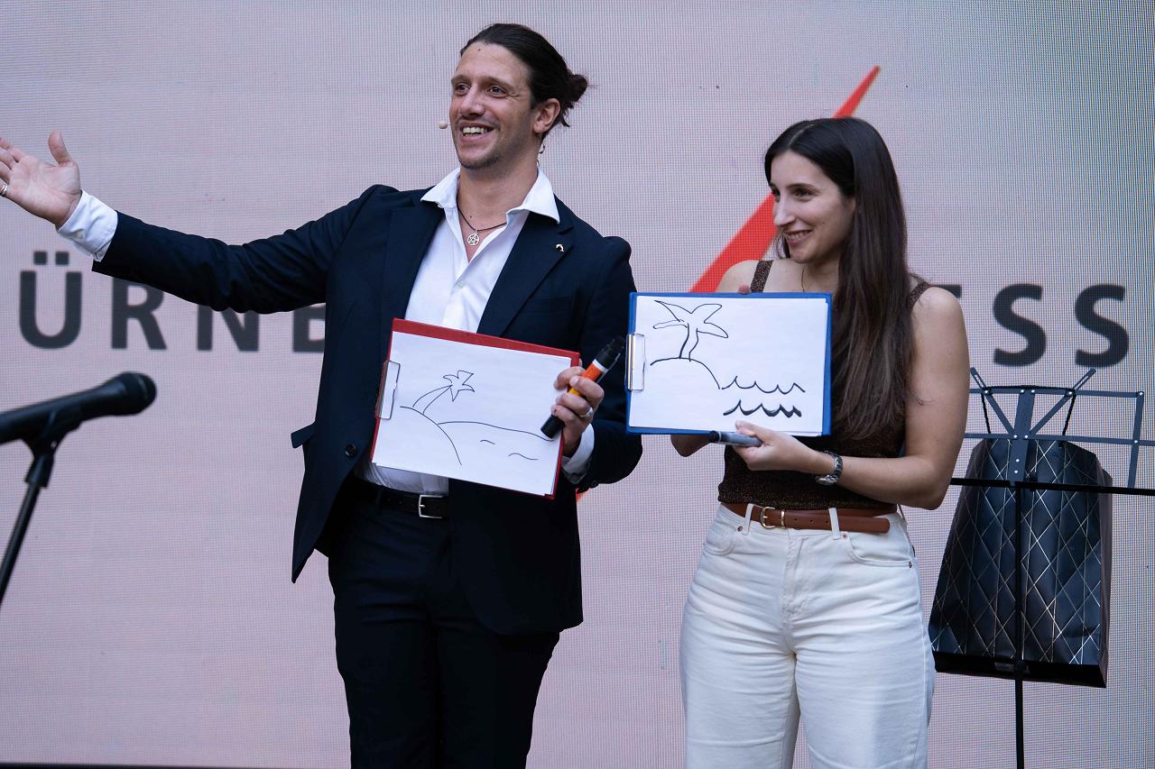 Corporate Mentalist — Mentalista per Eventi Aziendali d'Eccellenza - Valerio Cavaliero