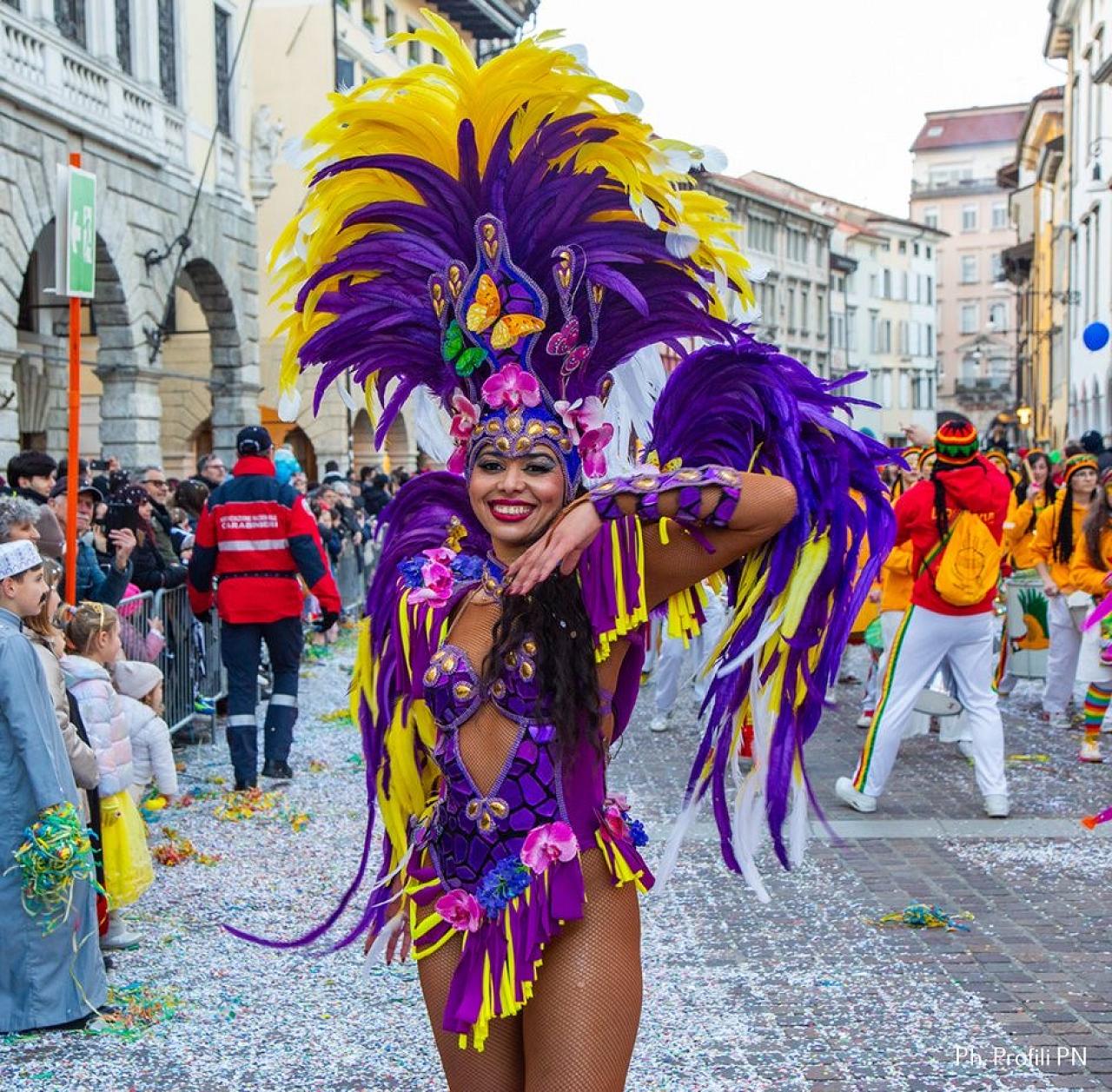Brasile Samba Show di Leia da Mata