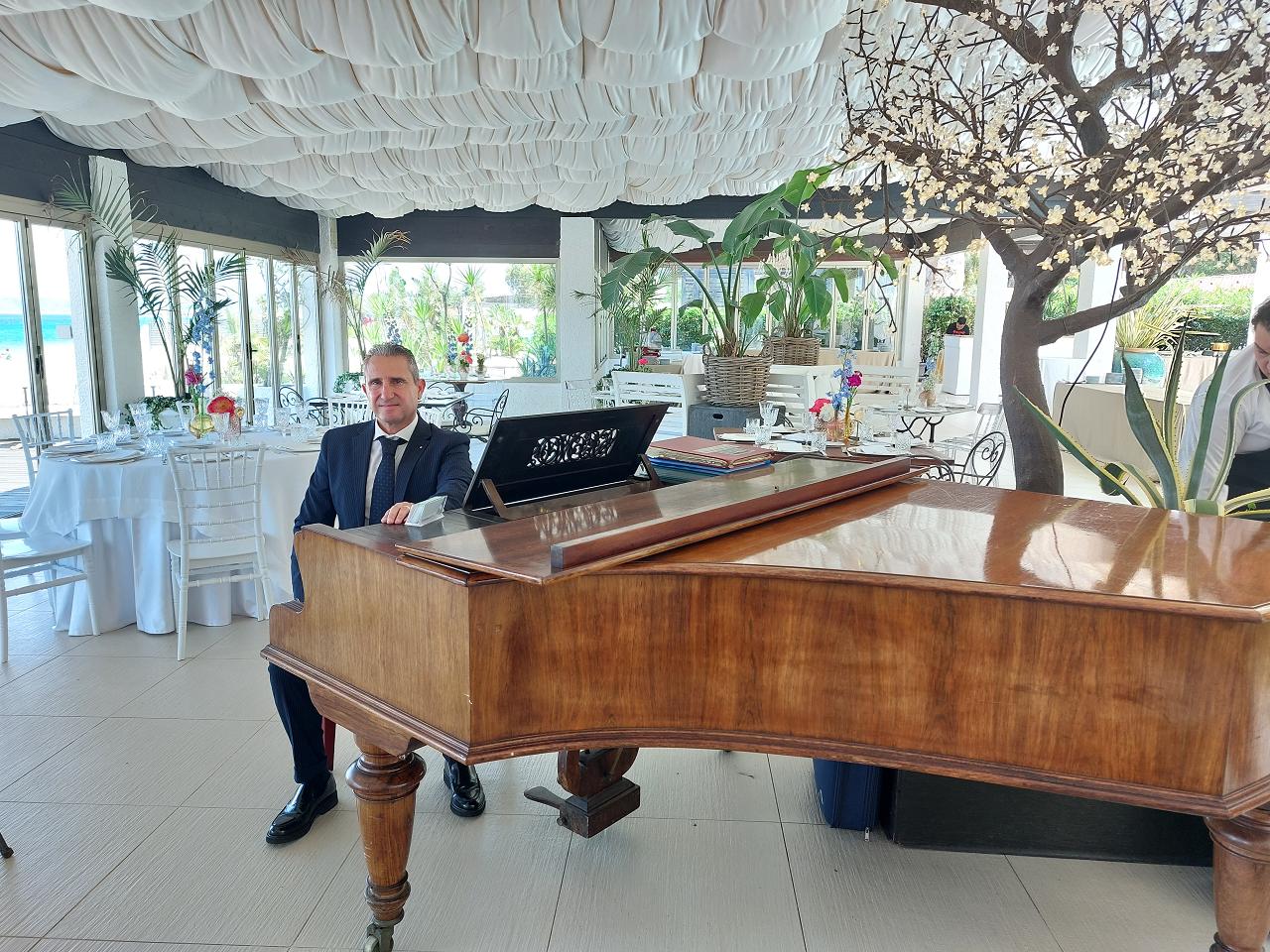 Mº  Sergio Romeo pianista
