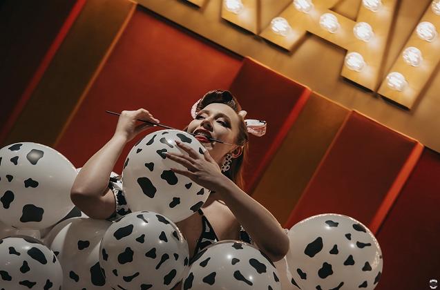 Miss Spicy Ginger - Burlesque Performer