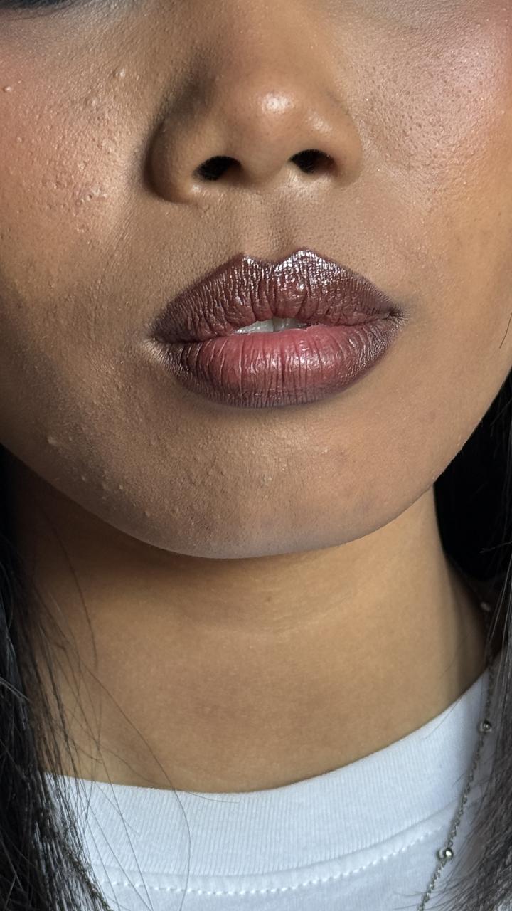 Sara Hofman MUA
