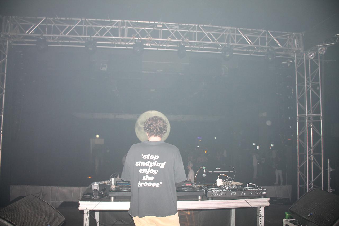Mattia Morbioli - DJ per eventi e feste private