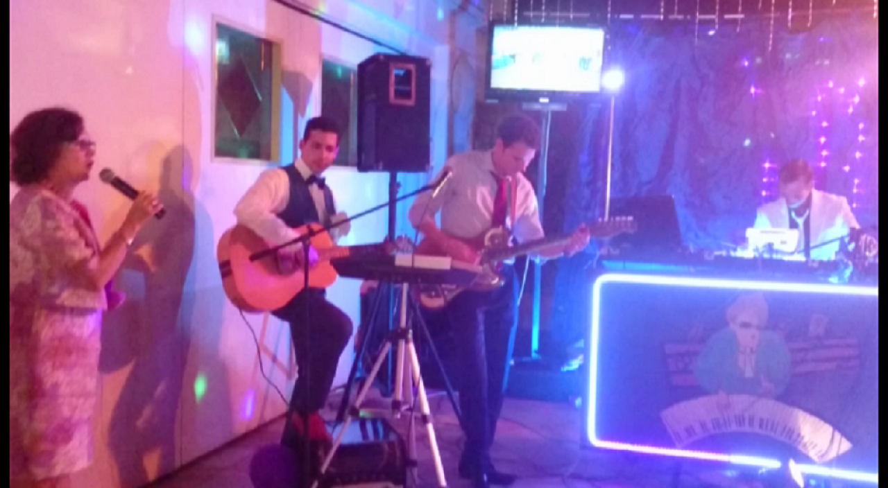 Roberto Berardi Schubert DJ & Event Service – La colonna sonora perfetta per il vostro Sì