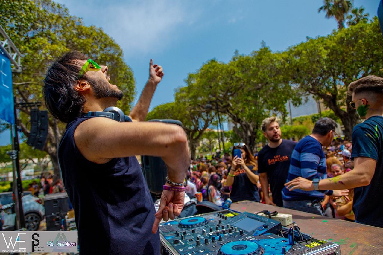 Kama DeeJay