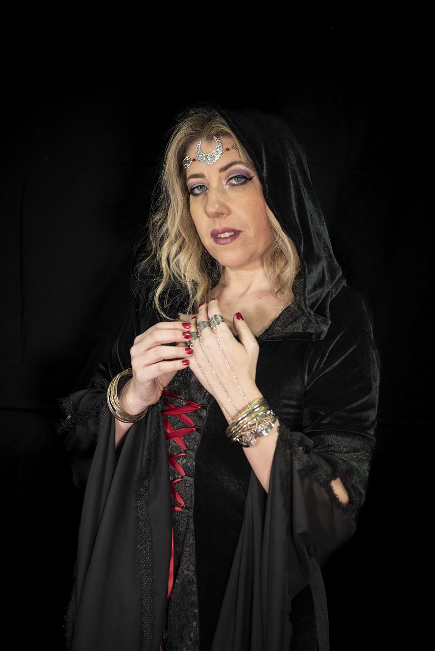  La Dama dei Tarot Cartomante