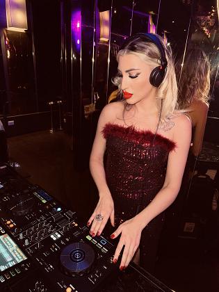 Valentina 