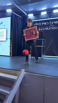 Antonio Lamberti Illusionista & Ipnotista