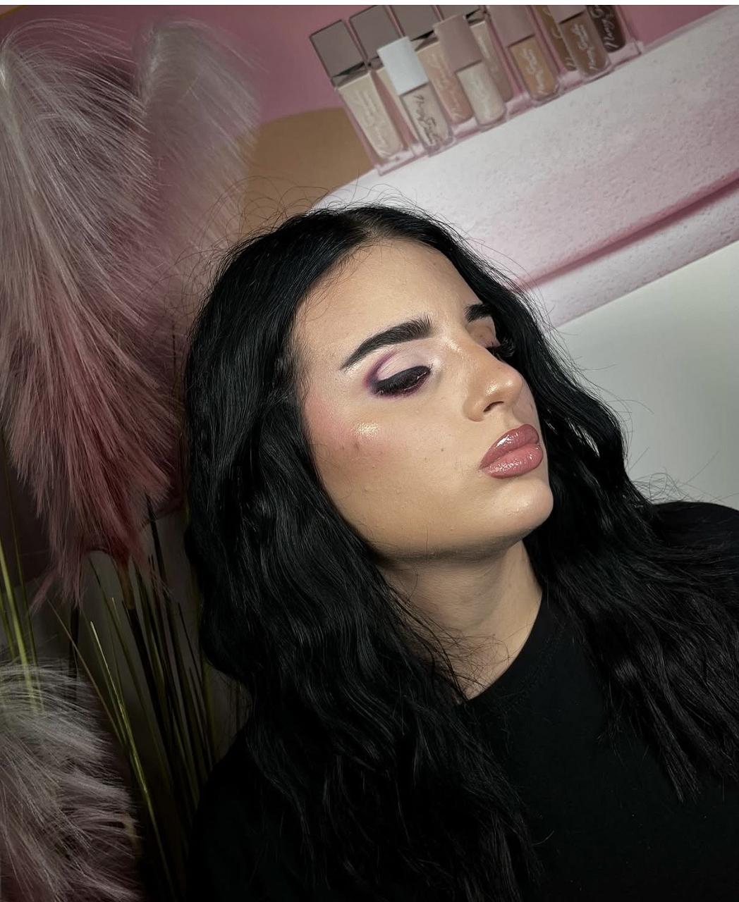 Manudfl make-up 