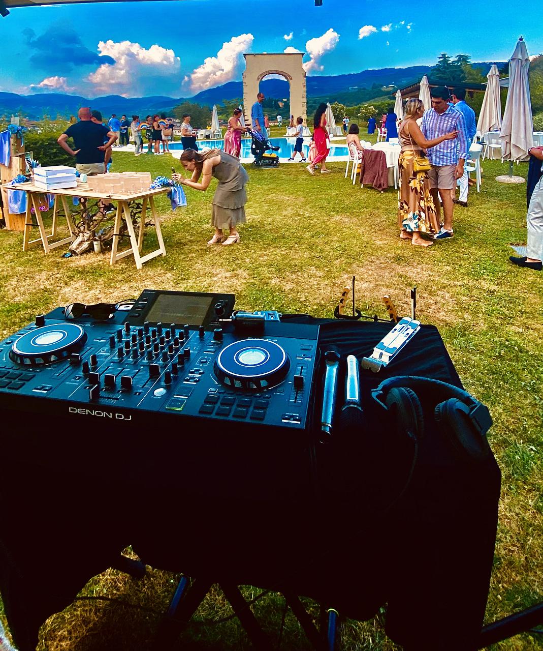 Renato Tammi - DJ, Sax & Live Music