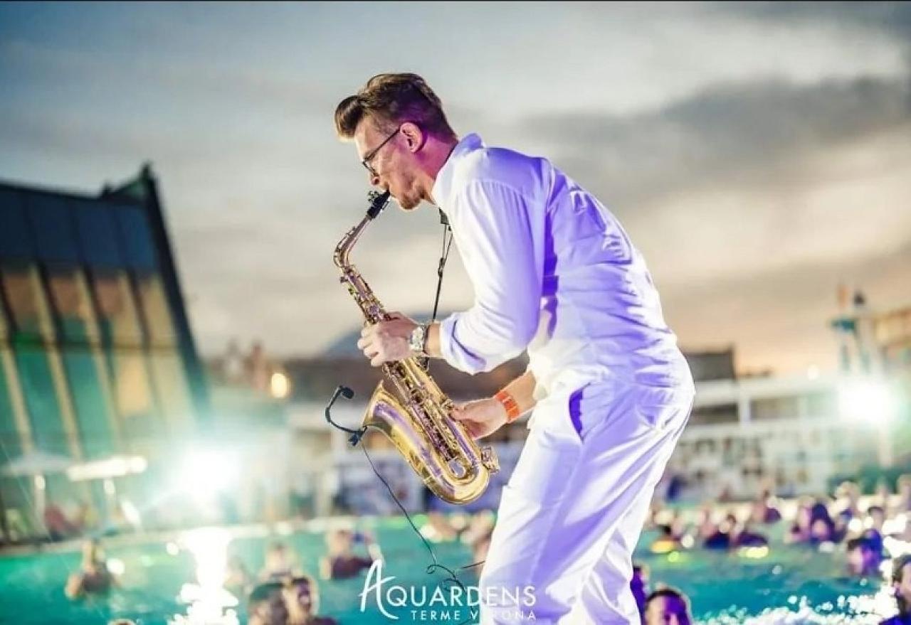Matteo Righetti Sax