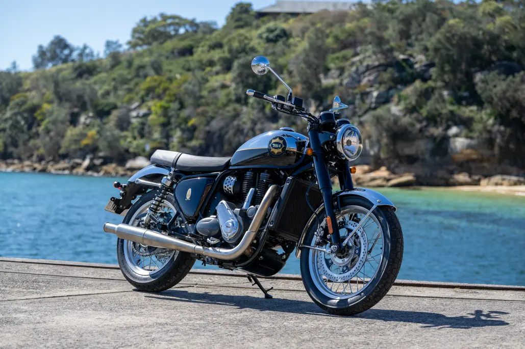 Award-Winning Bsa Gold Star 650 Expands Range