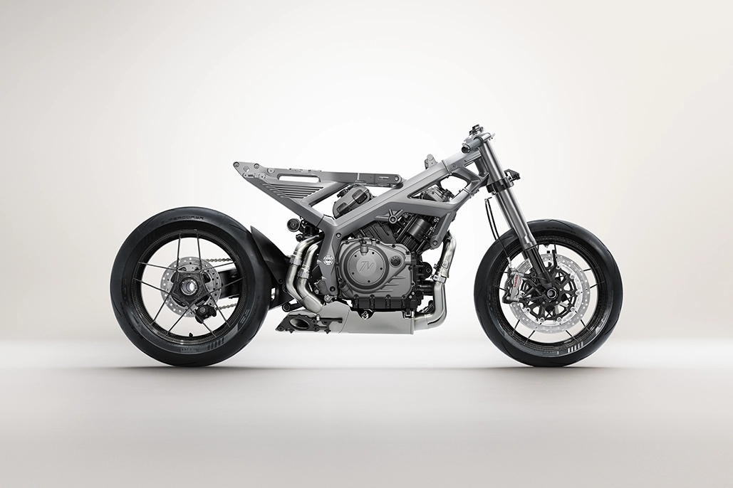 How Motorcycles Engineered The Manx R Around Real Riders