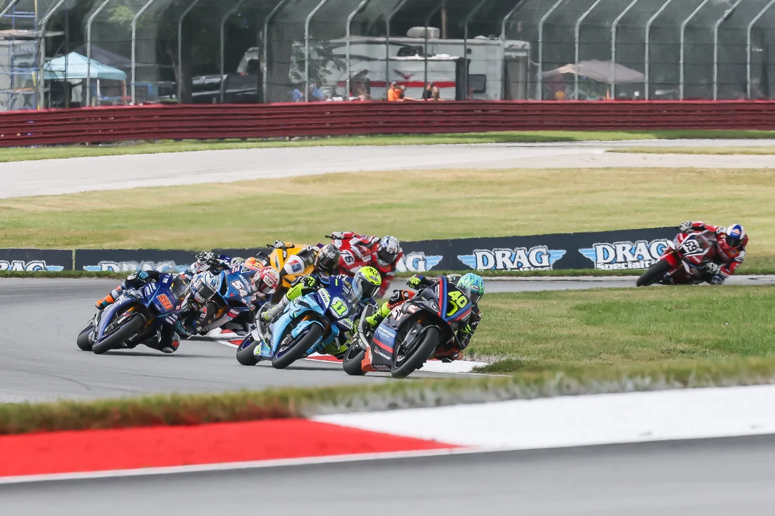 MotoAmerica: SDK Leads Quad Lock Superbike Field Into Triple-Header At VIR 2 Motoamerica: Sdk Leads Quad Lock Superbike Field Into Triple-Header At Vir