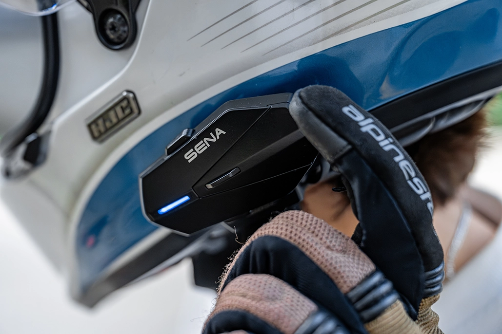 Sena Launches Apex And Apex Plus