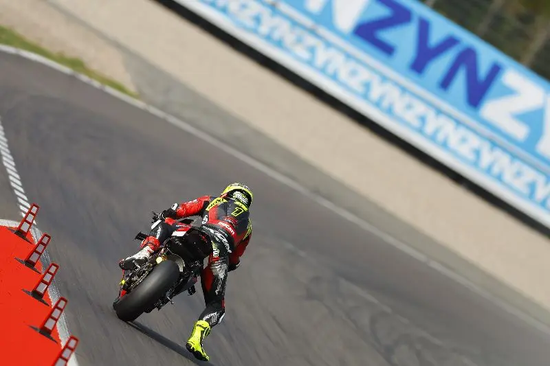 British Superbikes: Ryde holds off Redding to take top spot in Pre-Qualifying at Donington Park