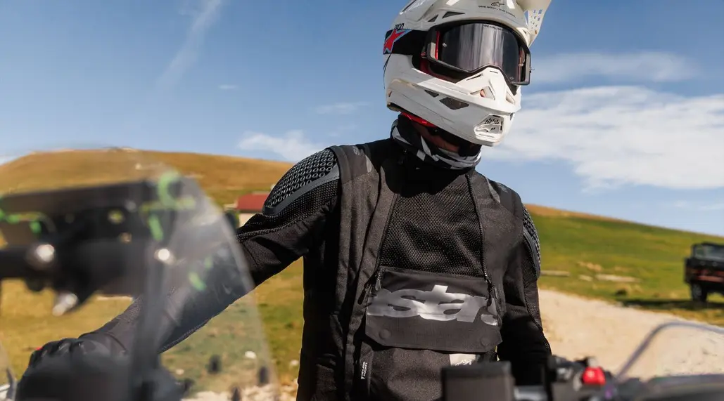 Alpinestars Unveils the 2027 ALL TERRA Collection 7 Alpinestars Unveils The 2027 All Terra Collection