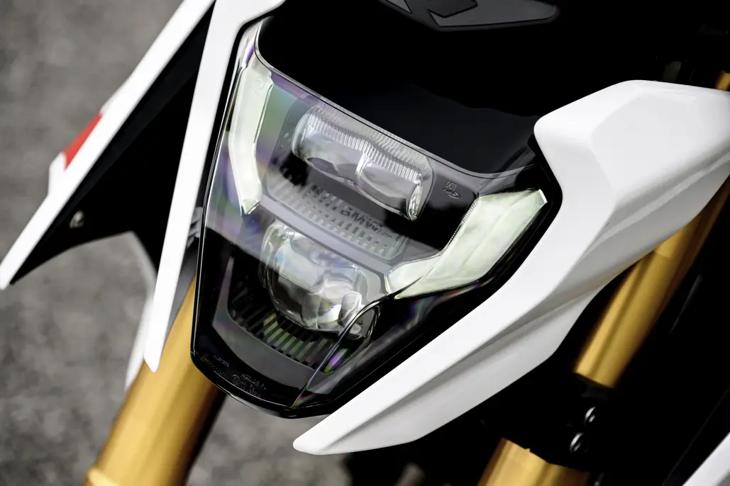 Bmw Motorrad Presents The New Bmw F 450 R Bmw Motorrad Presents The New Bmw F 450 R