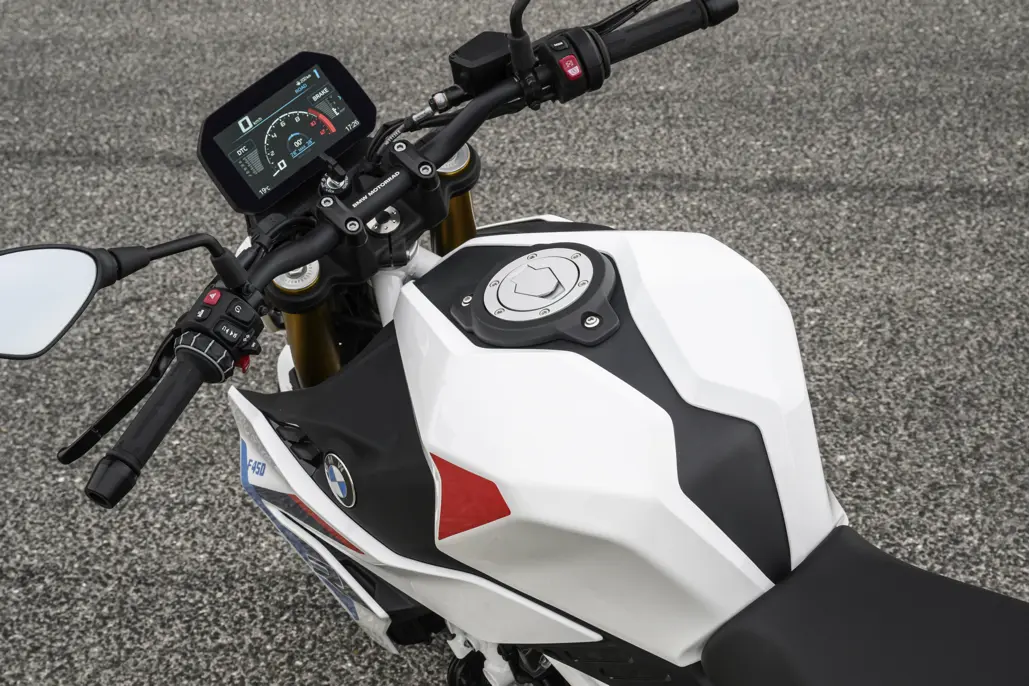 Bmw Motorrad Presents The New Bmw F 450 R Bmw Motorrad Presents The New Bmw F 450 R