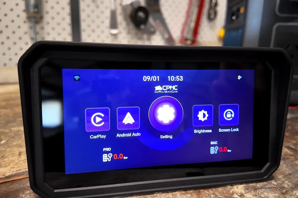 Cpmc N6 Brings Wireless Apple Carplay And Android Auto To Motorcycles Cpmc N6 Brings Wireless Apple Carplay And Android Auto To Motorcycles