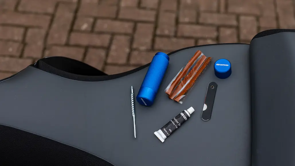 New From Oxford: Plug-It Xl - Emergency Tyre Repair Kit