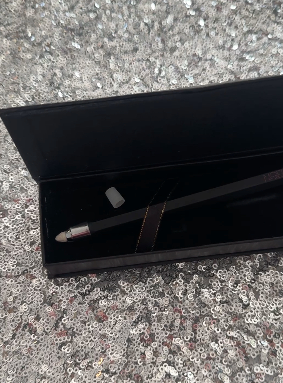 Wig Knot Blur Pen Noelle Salon