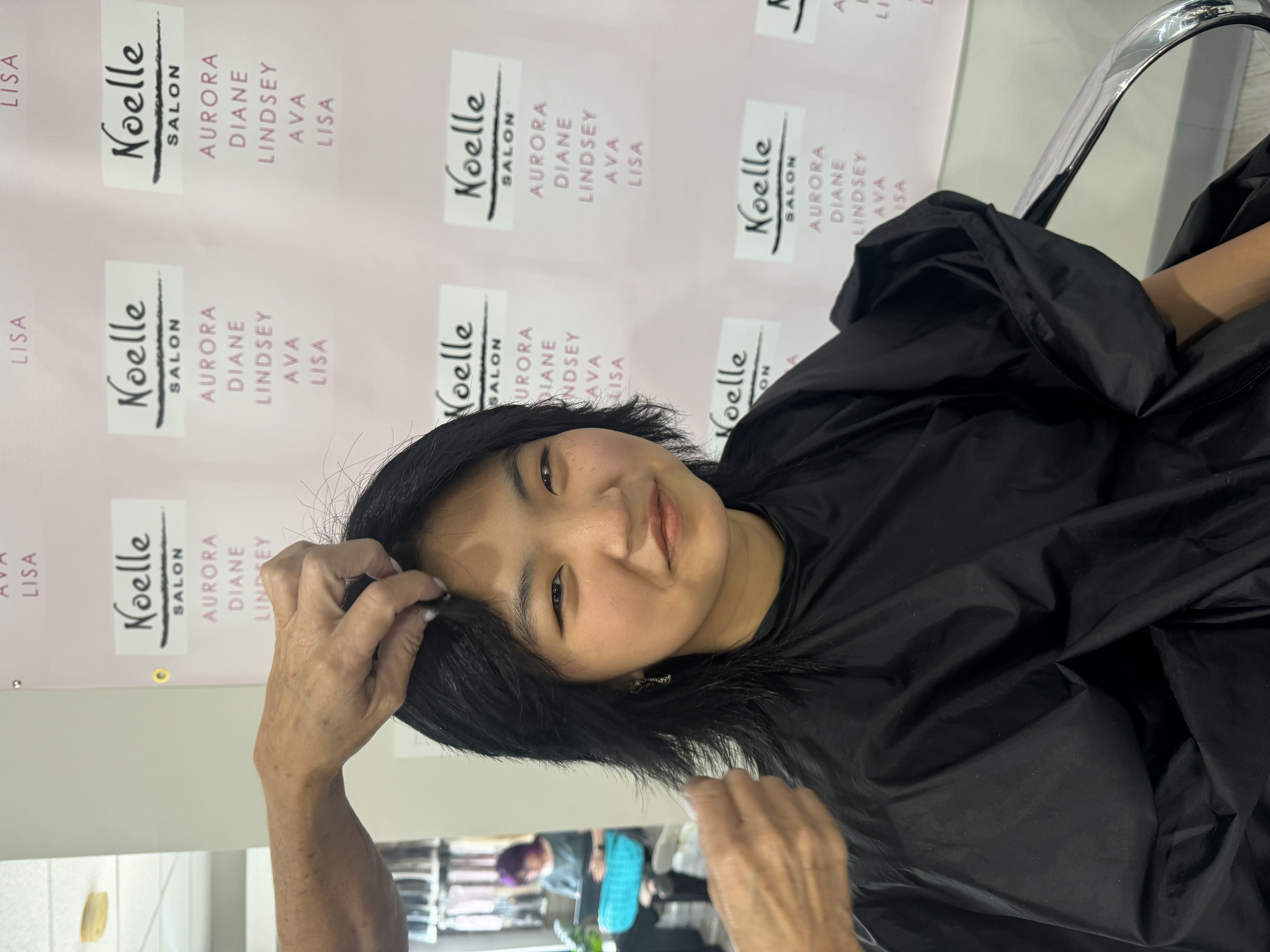 Combline Hair Extensions in a short hair cut
