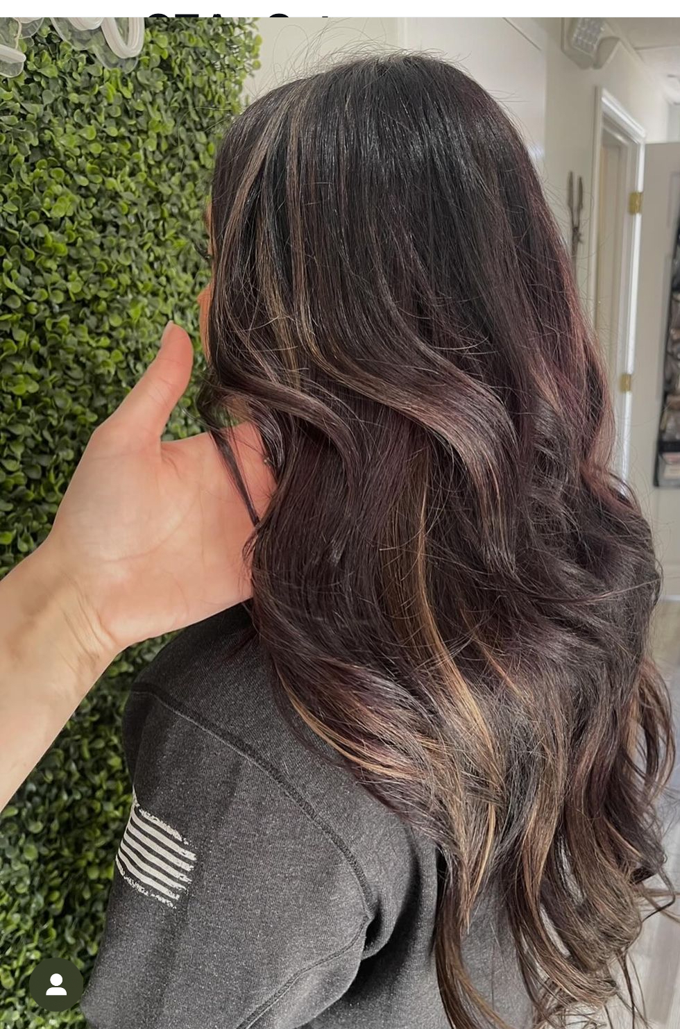 heatless curler created loose wavy hair
