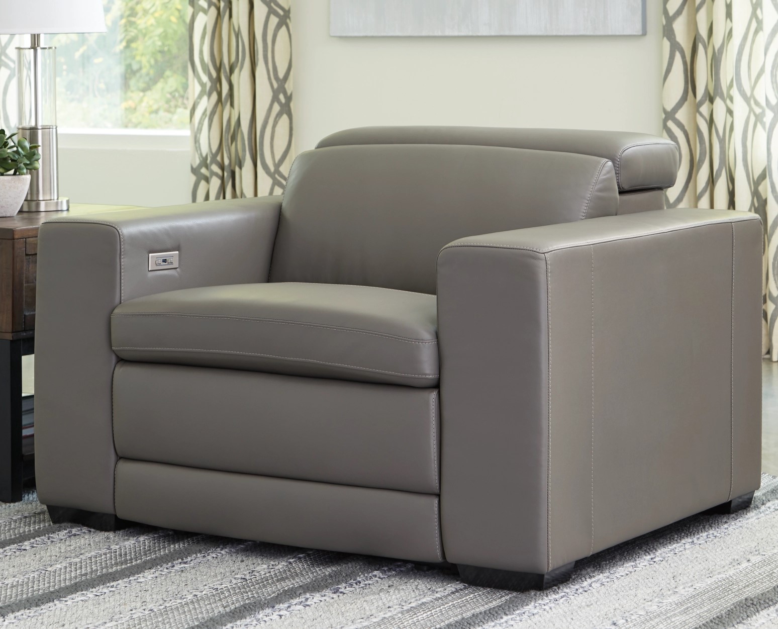 Texline Oversized Dual Power Leather Recliner