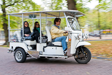 Image showing Solar powered tuc tuc at full speed