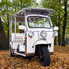 Image showing Solar powered tuc tuc