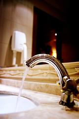 Image showing Hotel bathroom