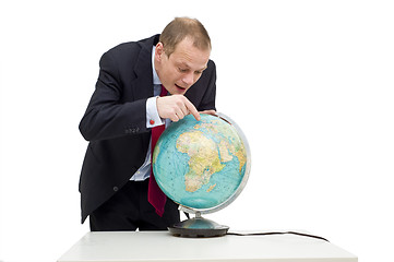 Image showing Discovering global business