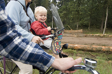 Image showing Family on a bike ride