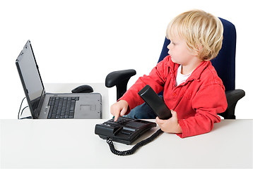 Image showing Dialing child